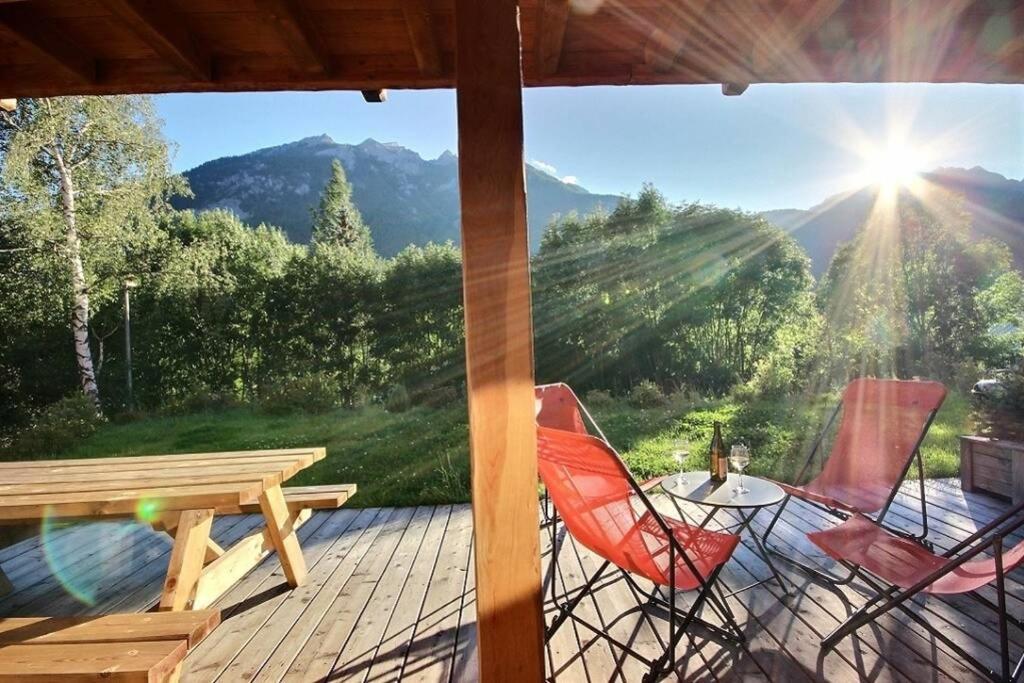 Serrechevalierholidays Chalet Vue&Cheminée, jardin et soleil 20 personnes - 3