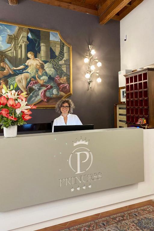 Hotel Principessa Leonora photo