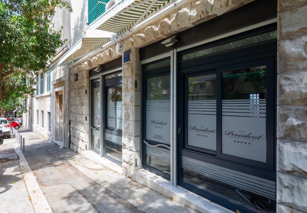 Entrance, President Suites in Split