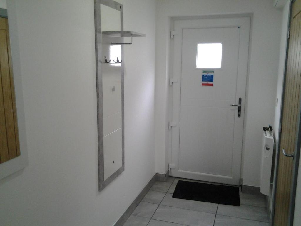Lady Charlotte Guest rooms triple rooms 전경