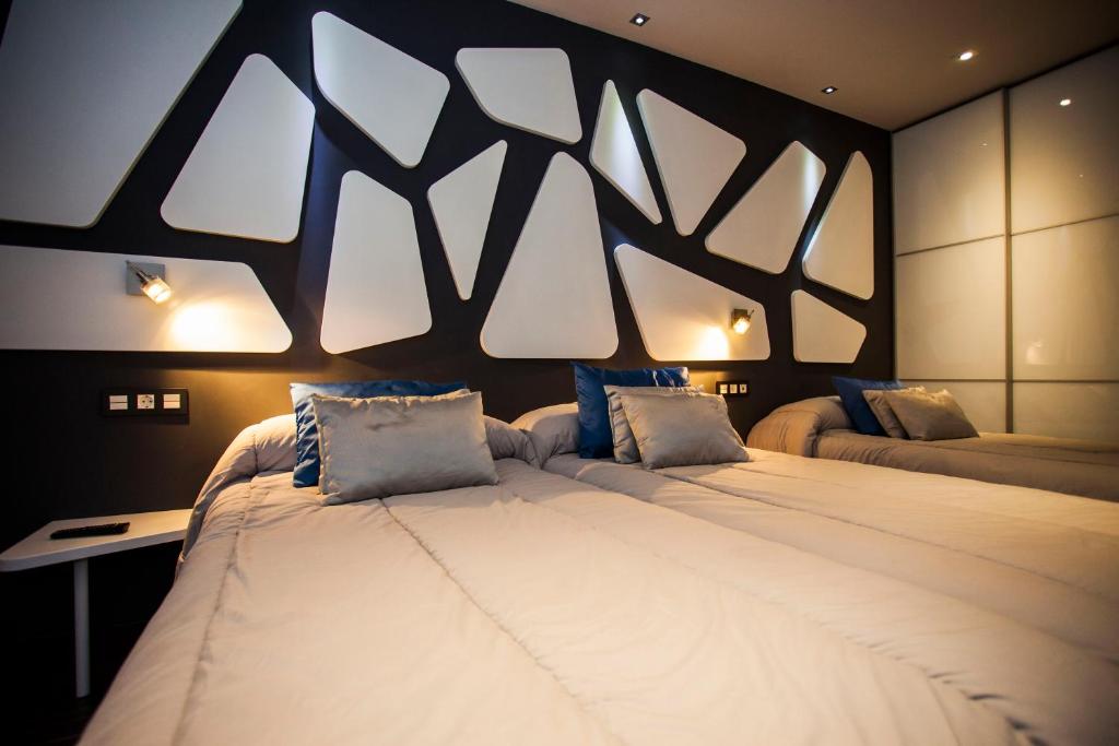 Hostal Barcelona - 5