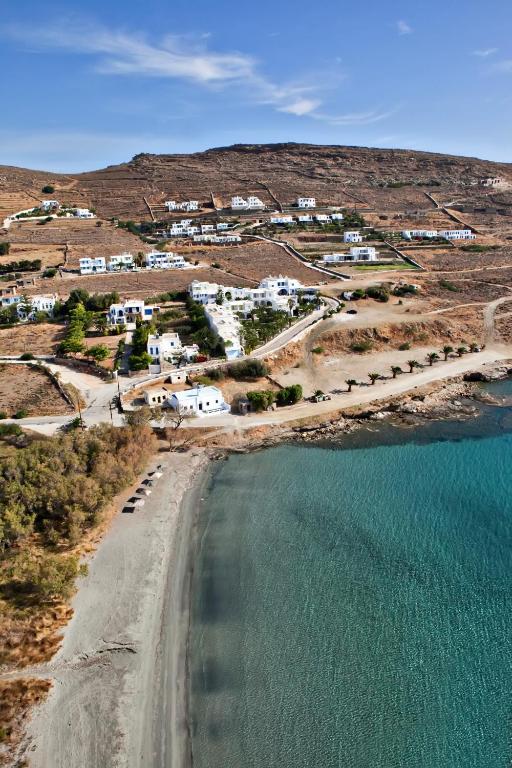 Porto Raphael Residences & Suites photo