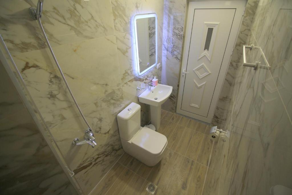 Hotel Four Islands photo