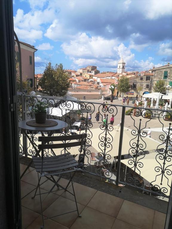 Casa dei canali, sulla piazza del paese - posto auto, deposito biciclette e aria condizionata - 2