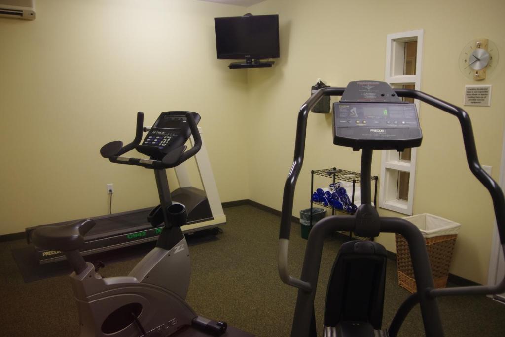 GrandStay Hotel & Suites Ames photo