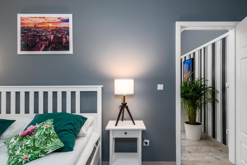 Deluxe Old Town Apartment by Renters photo