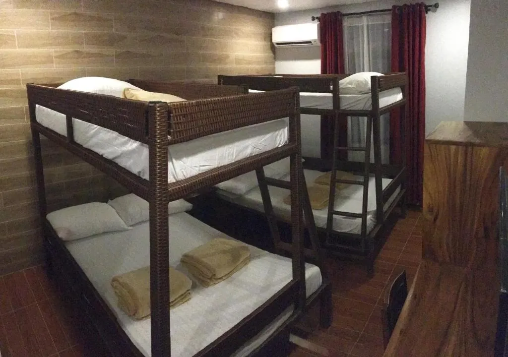 Lucena Fresh Air Hotel, hotel in Lucena