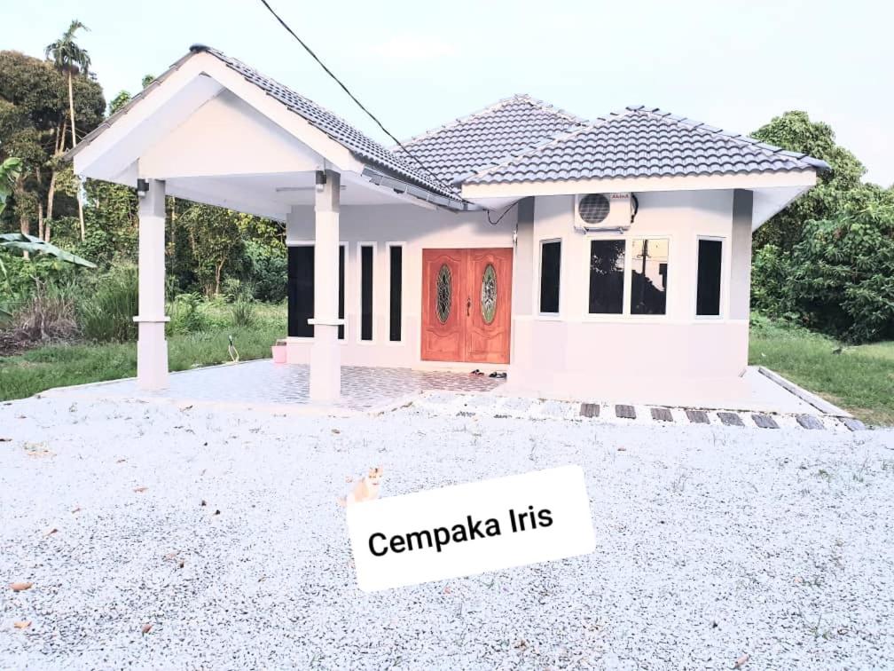 CEMPAKA IRIS HOMESTAY — Hotel in Gopeng