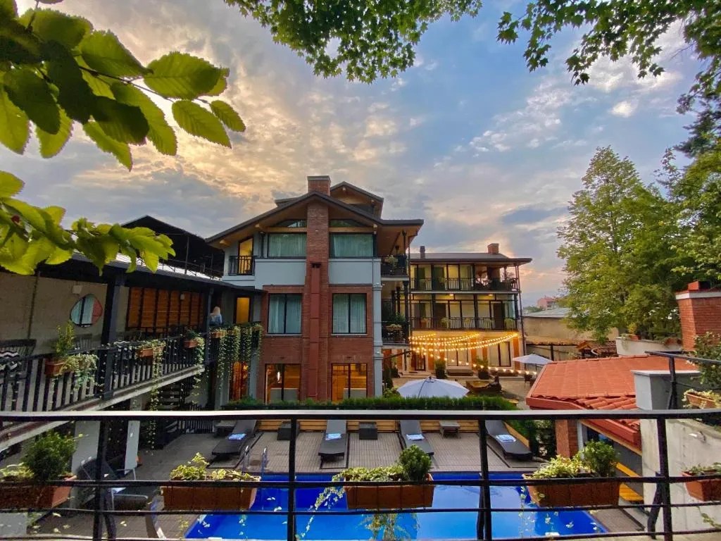 Seventeen Rooms, hotel in Telavi