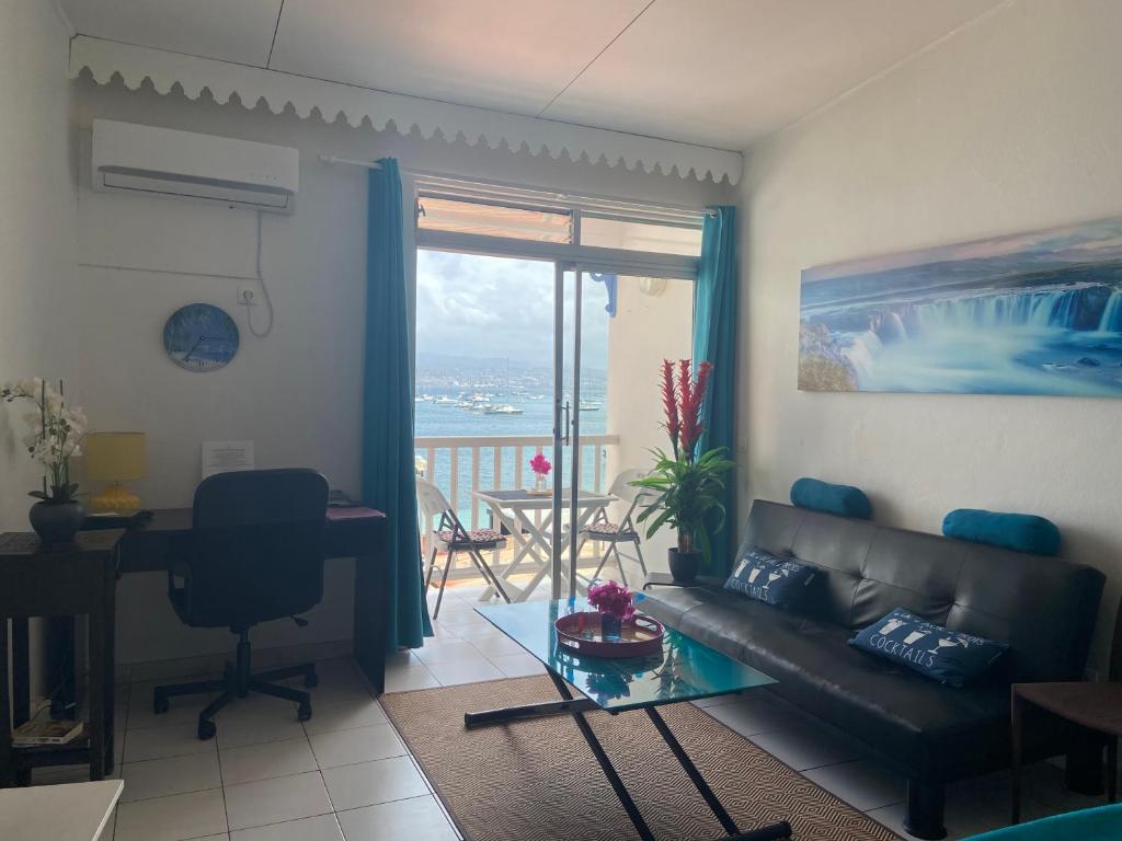 STUDIO ACACIA 3 ILETS PIEDS DANS L EAU et PISCINE 전경