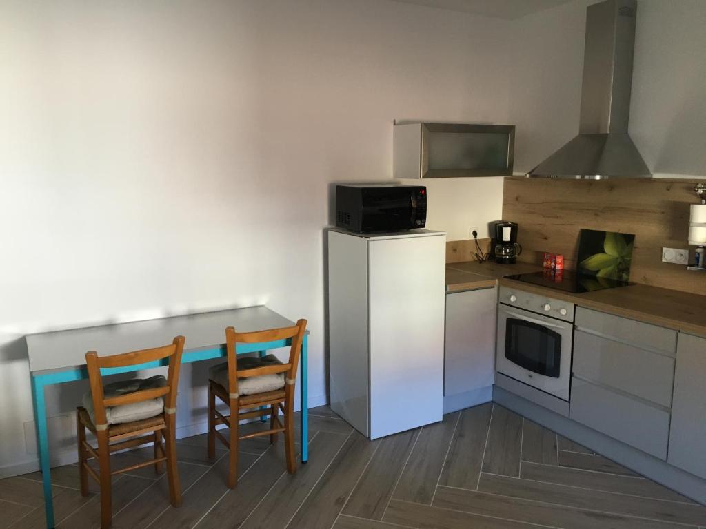 Appartement T2 proche centre et canal - 3