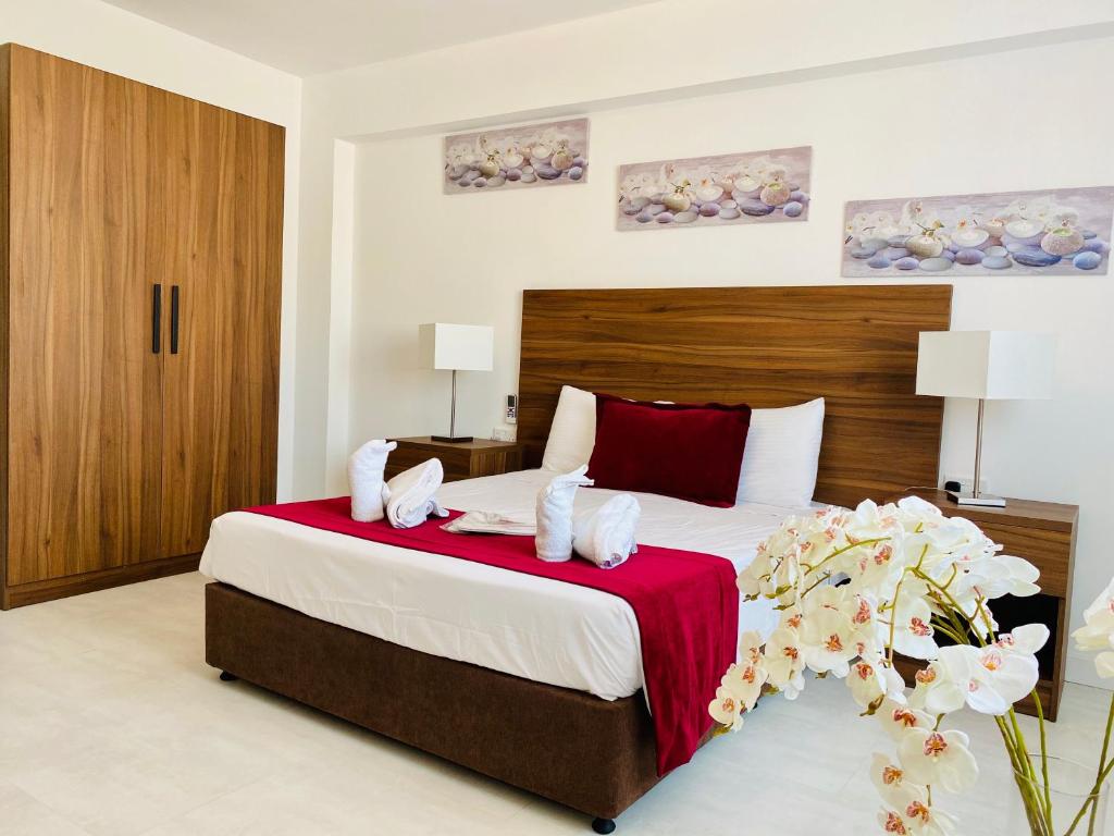 Eleonora Hotel Apartments photo