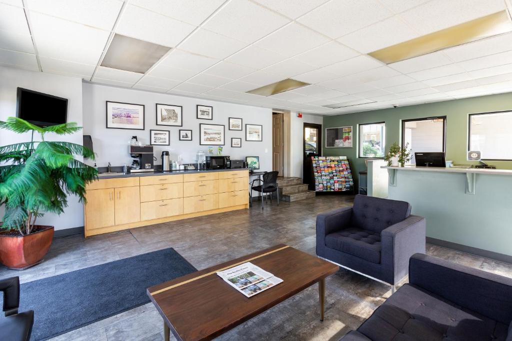 西雅圖 (WA)格羅夫西西雅圖酒店 (The Grove West Seattle Inn) Agoda 提供行程前一刻網上即時優惠價格訂房服務