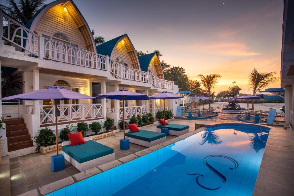 Santorini Beach Resort, Gili Trawangan