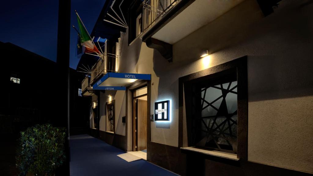 Hospitality Hotel Palermo - 2