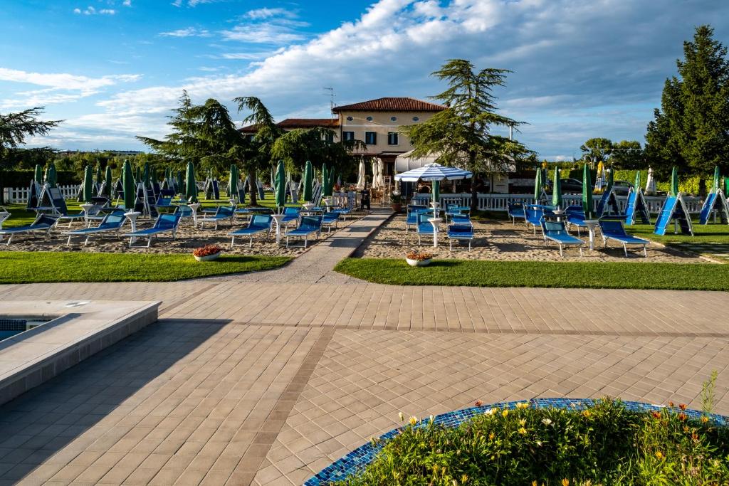 Hotel Villa Sara - 2