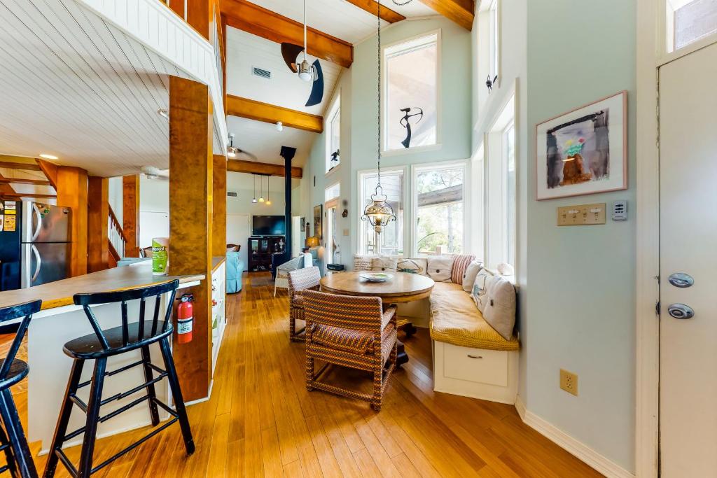 Bird's Nest, Dauphin Island