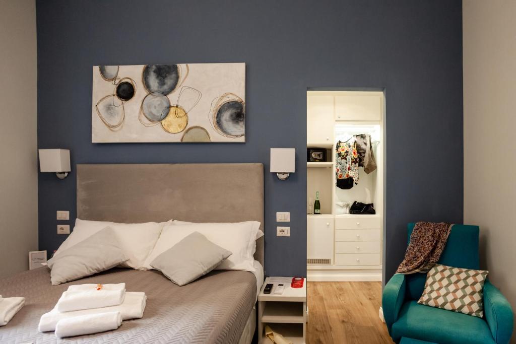 Eighty Four Luxury Rooms photo