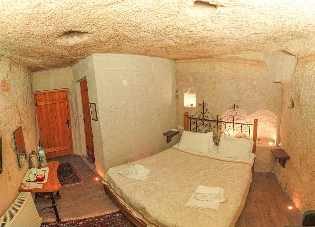 Angel Cave Suite photo