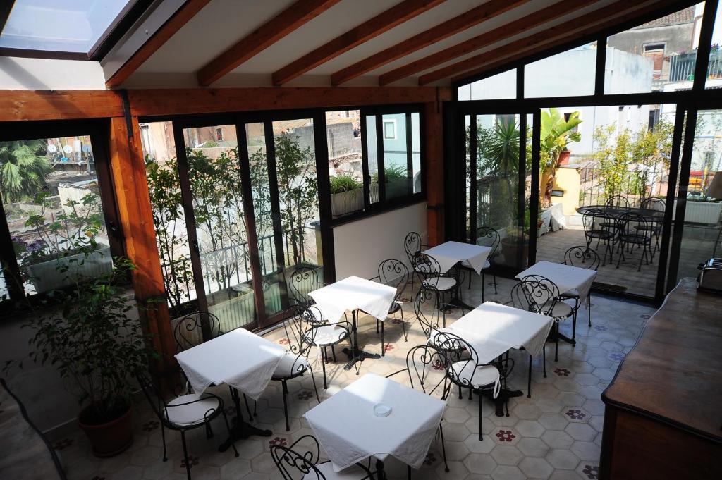 Restaurant, Sangiuliano114 B&B in Catania