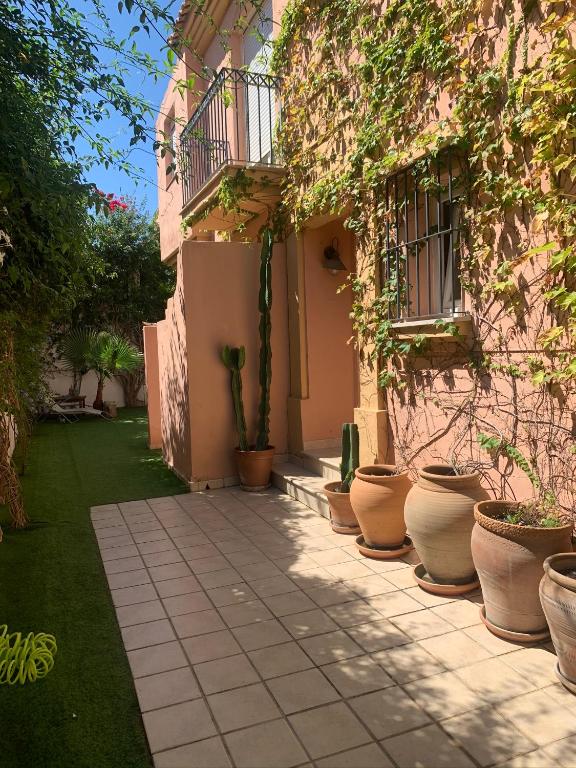 CASA 4 HABITACIONES CON JARDIN 10 Pax - 4