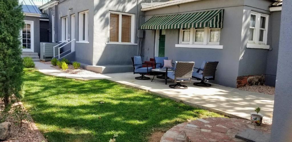 The Mulberry Inn -An Historic Bed and Breakfast photo