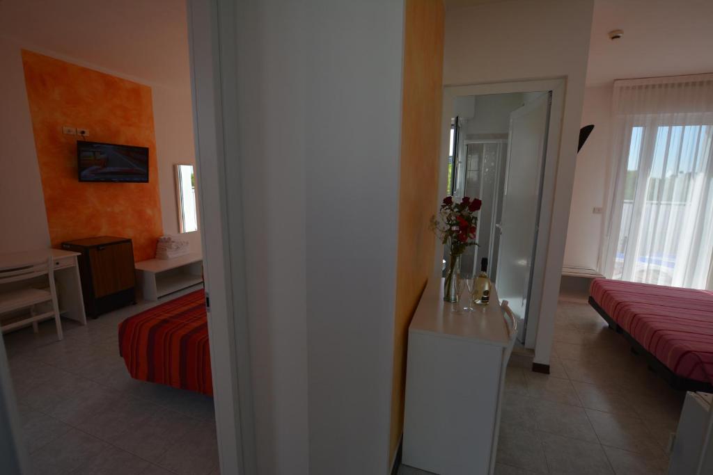 Hotel Nuova Graziosa - 4