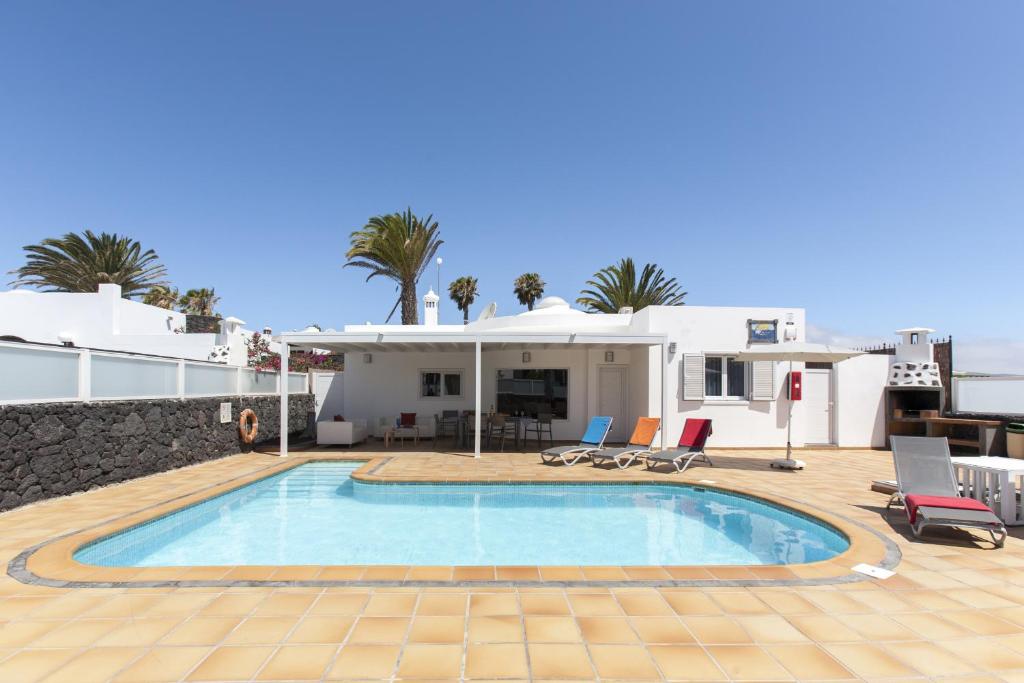 Villa Aphrodite and Villa Apollo 4 bedroom - 2
