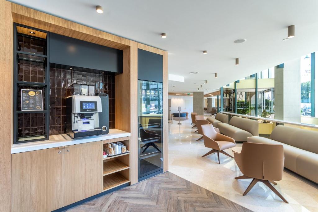 ホリデイ イン リスボア バイ IHG (Holiday Inn Lisboa By IHG) 外観