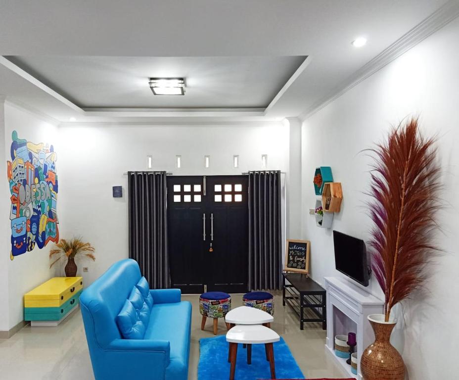 Odessa 2 - Four spacious family room with en-suite and balcony photo