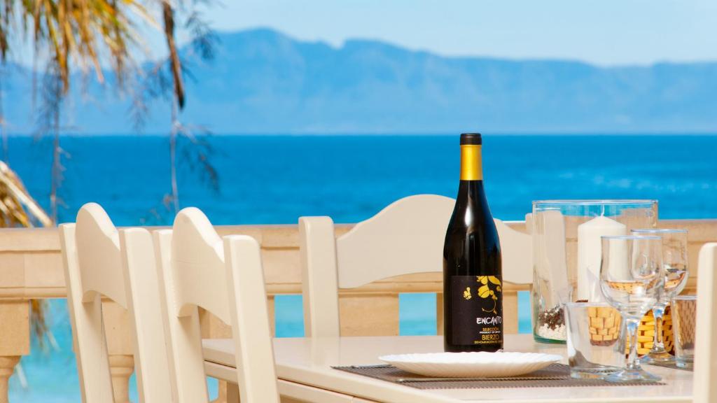 Apartment Countess Attic 3-3, Sun of the Bay 3, at Alcudia Beach, Port d'Alcúdia