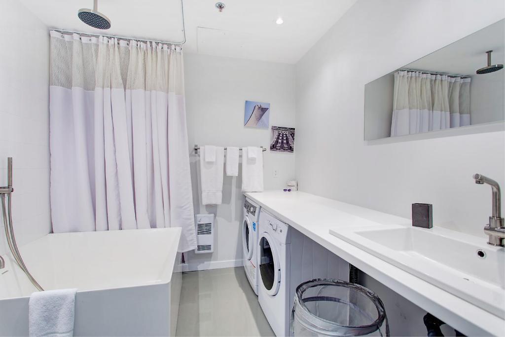 Corporate Stays Loft4U Apartments photo