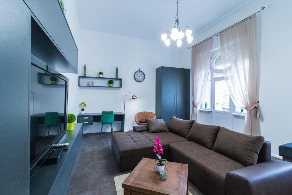 Grof palace Apartman photo