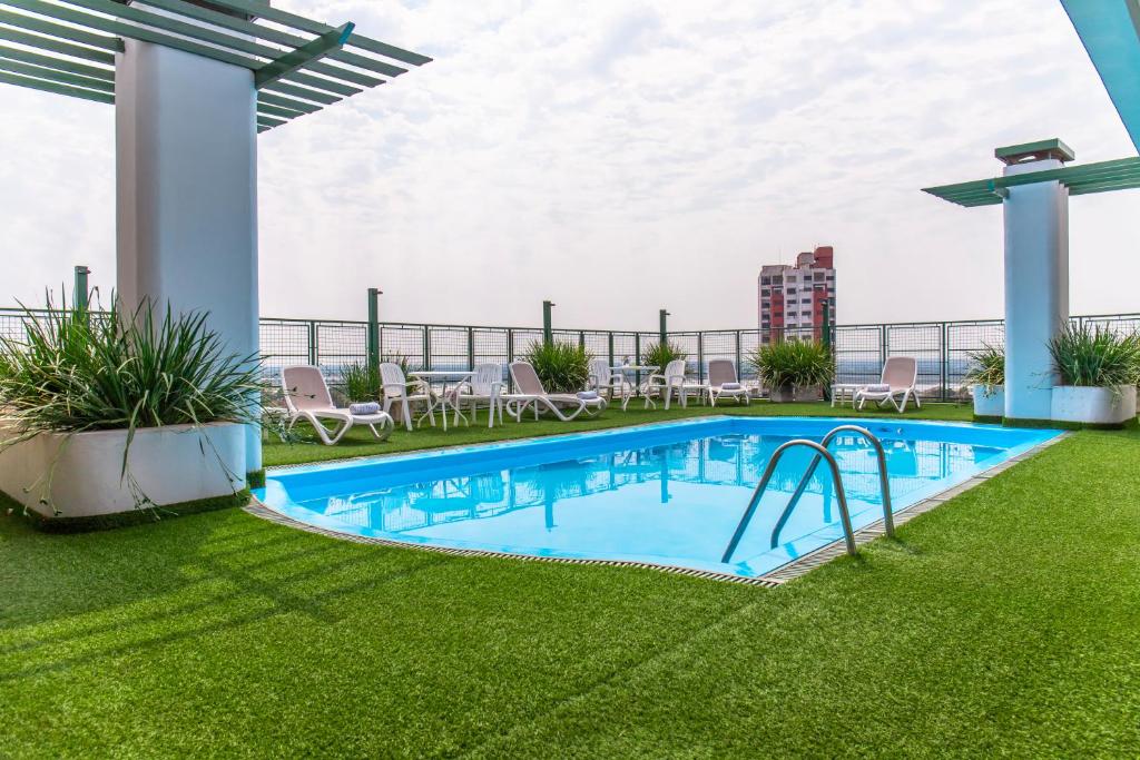 Hotel Cecilia - 1