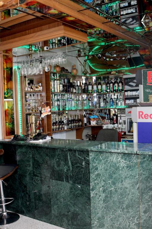Bar/lounge