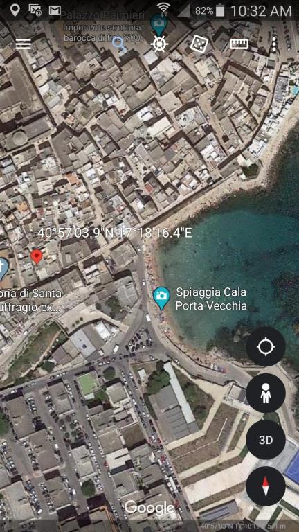 Palazzo Acquaviva — Hotel in Monopoli
