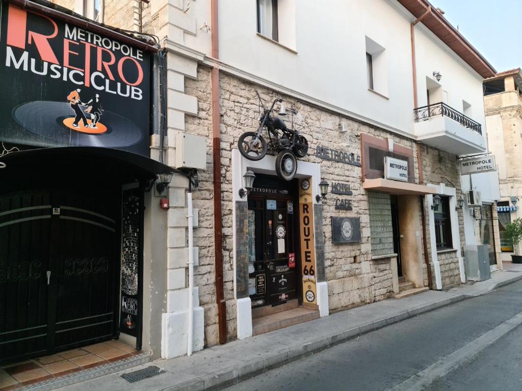 Metropole Hotel — Hotel in Limassol