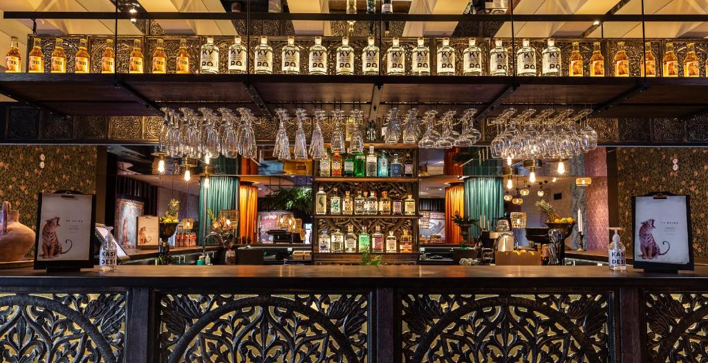 Bar/lounge