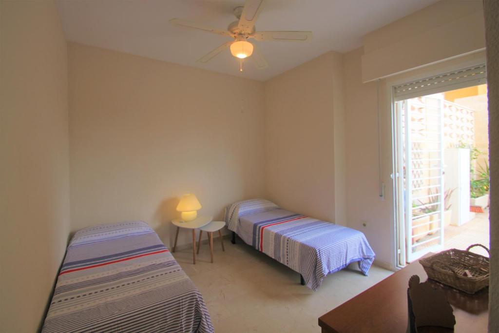 Apartamento CasaTuris enfrente al mar en Playa Muchavista C102 - 5