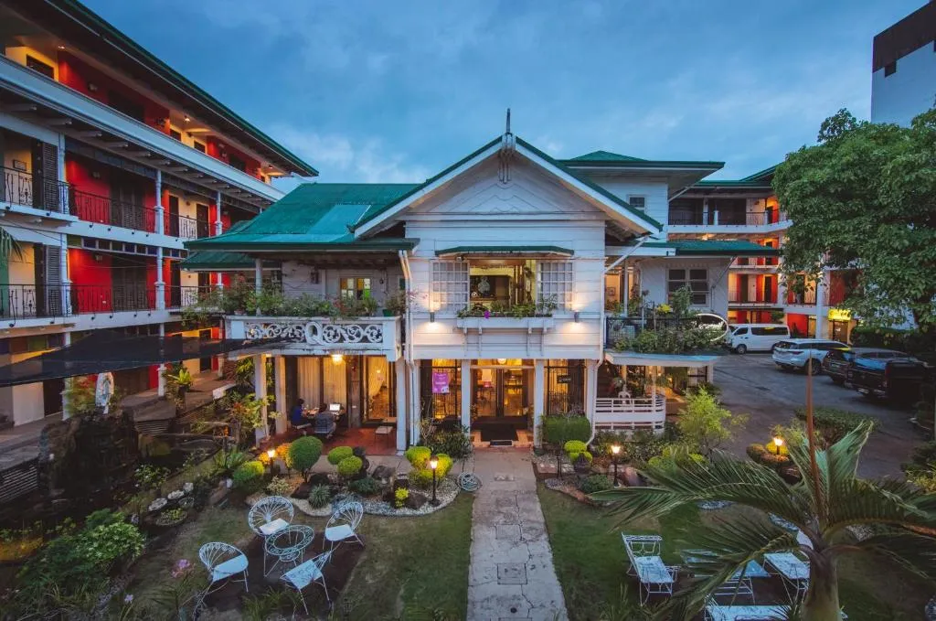 Rosvenil Hotel, hotel in Tacloban