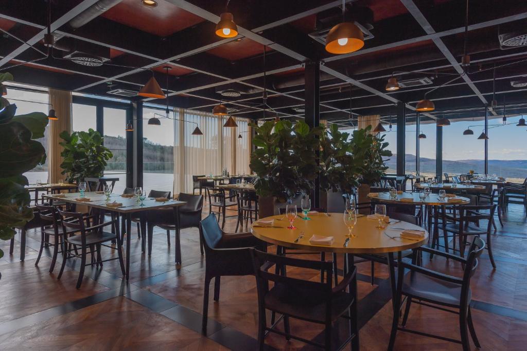 ROXANICH Spa Facility