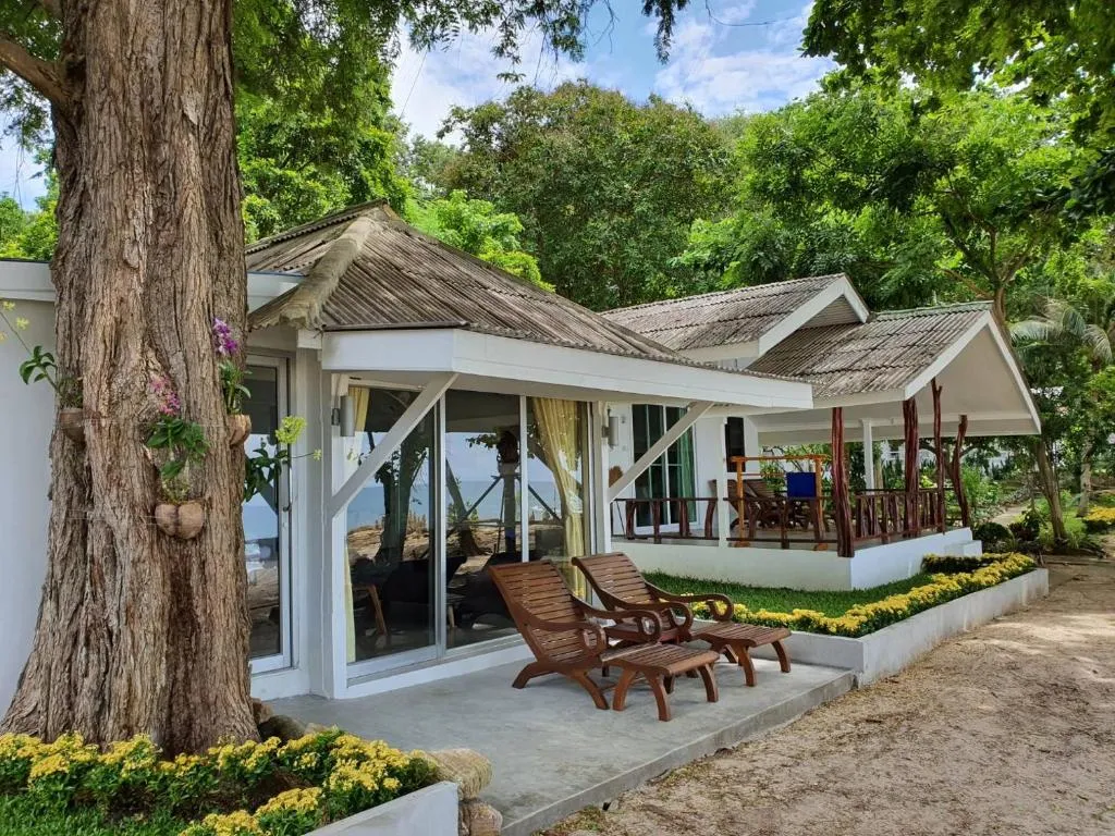 Blue Bay Bungalow，位于沙美岛的酒店