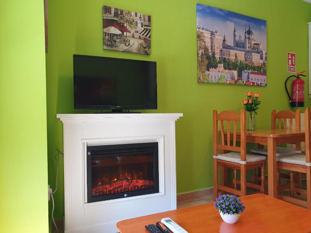 Apartamentos Dana Madrid photo