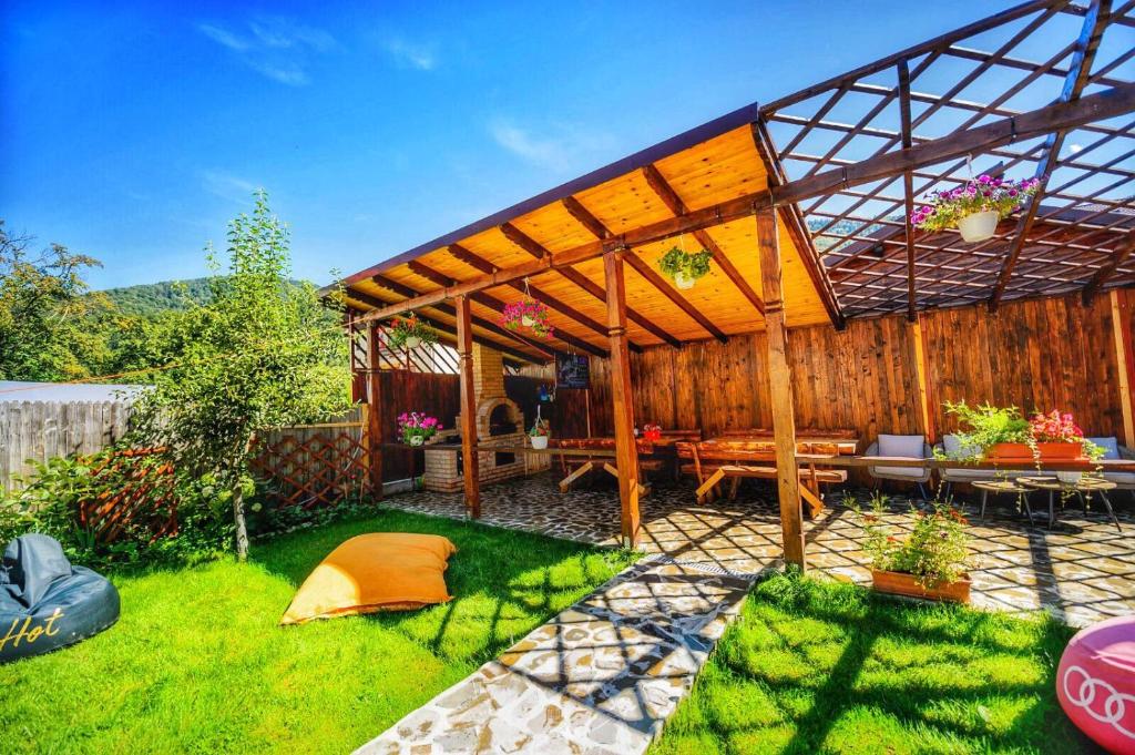 Amandra Chalet — Hotel in Sinaia