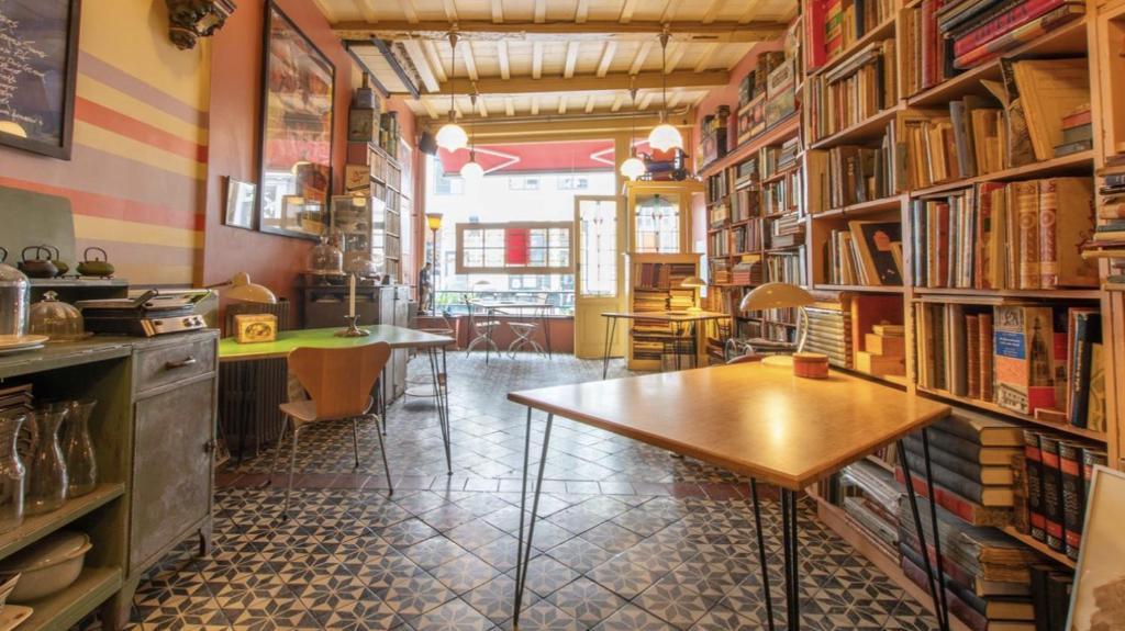 Charming 125 m2 apartment in historic center Middelburg, Middelburg