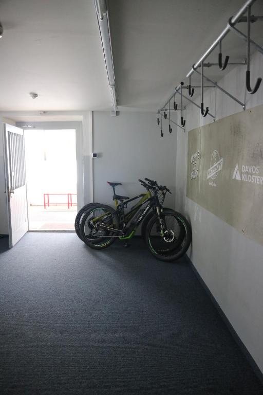 スポーツ/アクティビティ