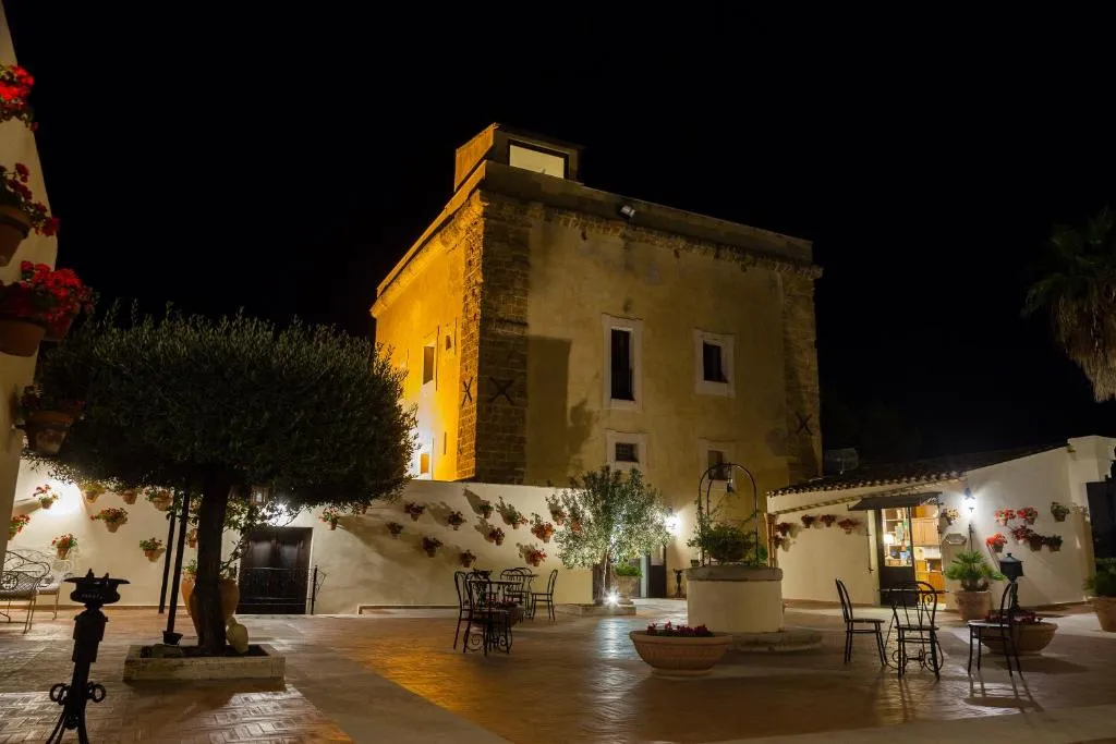 Hotel Foresteria Baglio Della Luna, hotel in San Leone