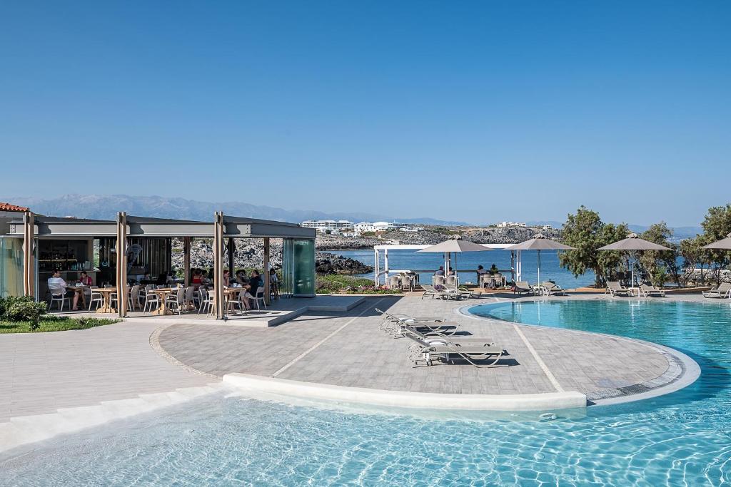 Kavos Hotel & Suites photo