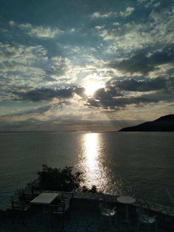 Smyros Resort photo
