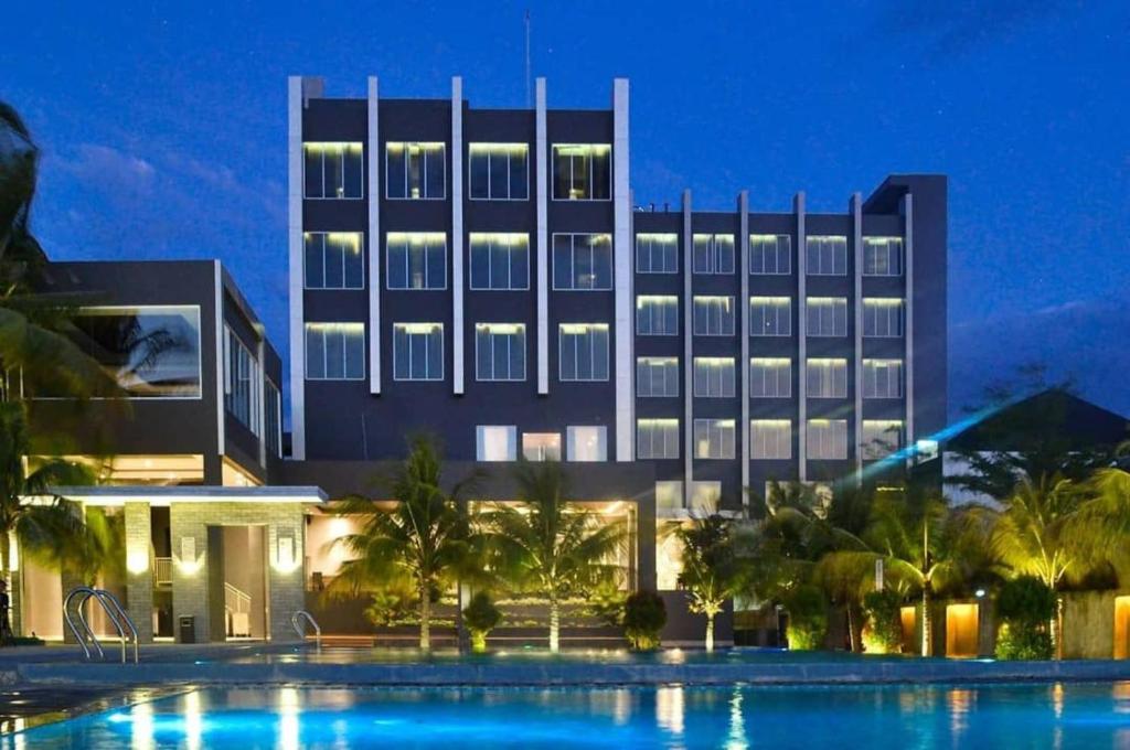 ASTON Gorontalo Hotel and Villas photo